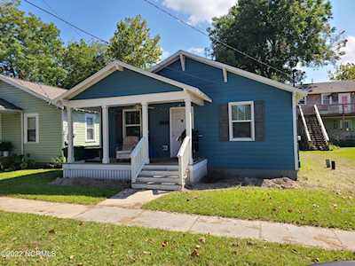 2204 Barnett Avenue Wilmington, NC 28403