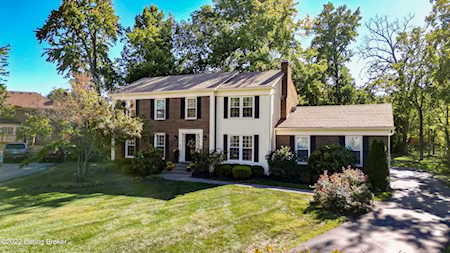 10501 Larkhall Ct Louisville, KY 40223