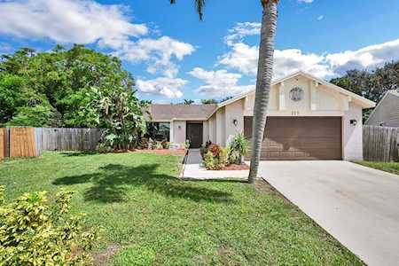 205 Greentree Court Jupiter, FL 33458