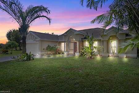 4585 NE 10th St Naples, FL 34120