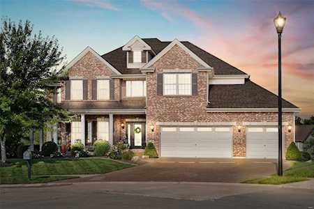24 Hampton Lane Ct Wentzville, MO 63385