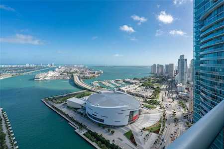 900 Biscayne Blvd #4605 Miami, FL 33132