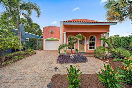 213 S M Street Lake Worth Beach, FL 33460