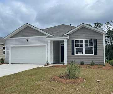 916 Irving Dr. Little River, SC 29566