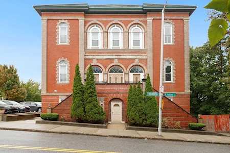 32 Providence St #8 Worcester, MA 01604