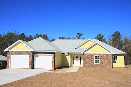 1766 Rustling Pines Blvd Midway, FL 32343