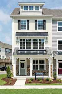 1502 Stanford Ln Newport News, VA 23608