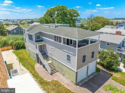 28 8th St W Barnegat Light, NJ 08006