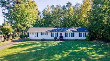 2046 Chris Drive Walkertown, NC 27051