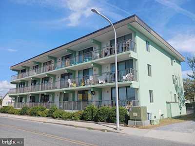 14 38th St #302 Ocean City, MD 21842