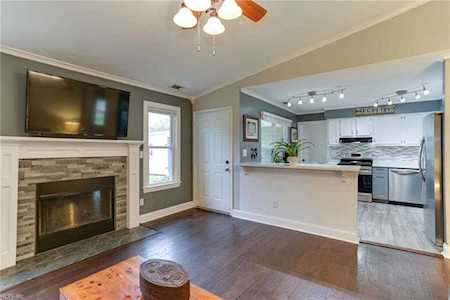 2609 Hunters Run Trl Virginia Beach, VA 23456