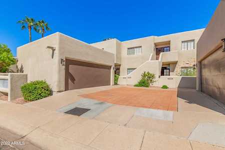 6222 N 30th Place Phoenix, AZ 85016