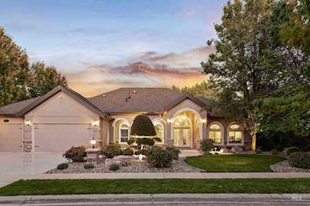 1065 E Riversong Drive Eagle, ID 83616