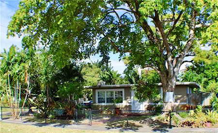 251 SW 22nd St Fort Lauderdale, FL 33315