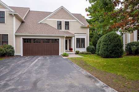 20 Graystone Cir #20 Winchester, MA 01890