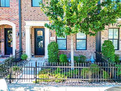 222 S Monroe Street Waxahachie, TX 75165