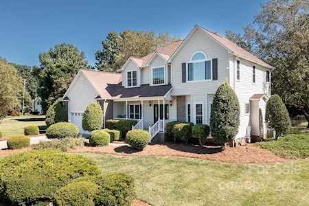 109 Wisteria Ln Mooresville, NC 28117