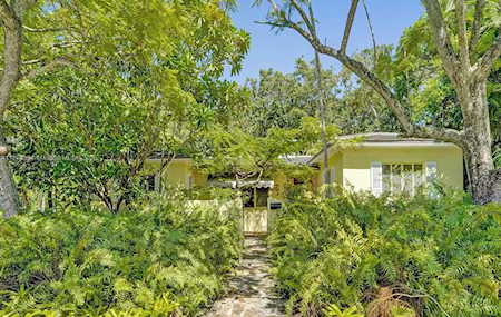 107 NE 103rd St Miami Shores, FL 33138