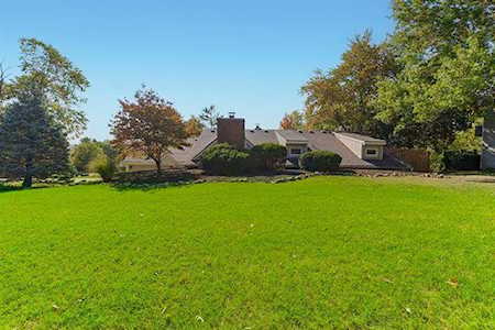 17233 W 70th St Shawnee, KS 66217