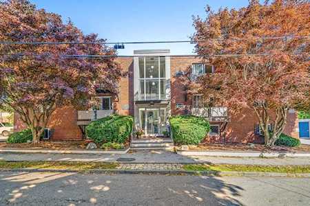 48 N Emerson St #2 Wakefield, MA 01880