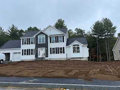 78 Hayfield Rd #63 Dracut, MA 01826