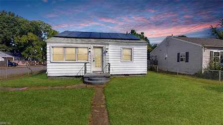 1816 Redgate Dr Portsmouth, VA 23702
