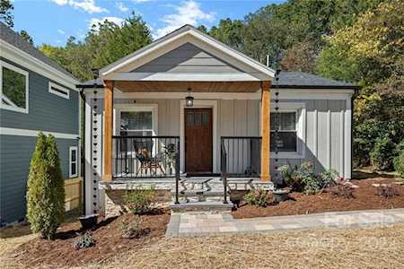1830 Vinton St Charlotte, NC 28216