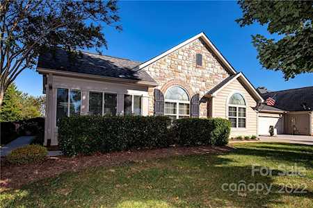 788 Ledgestone Ct Tega Cay, SC 29708