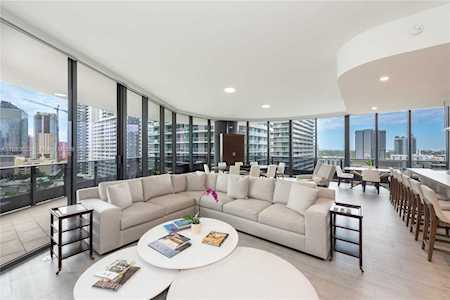 1000 Brickell Plz #TH1802 Miami, FL 33131