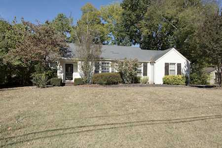 1126 Brookmeade Dr Nashville, TN 37204