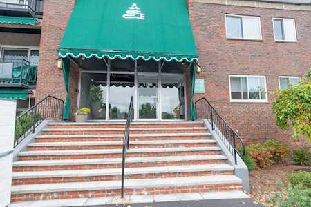 1206 Greendale Ave #230 Needham, MA 02492