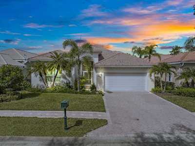 898 Island Club Square Vero Beach, FL 32963