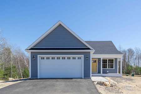 Unit 27 Canterbury Commons #27 Epping, NH 03042