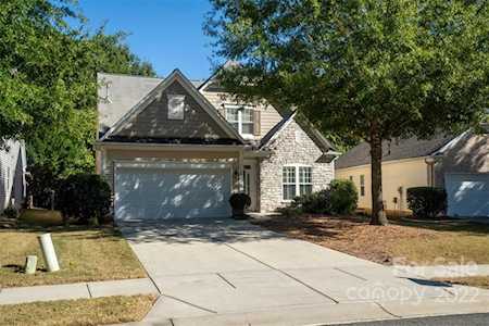 7322 Restoration Dr Matthews, NC 28105