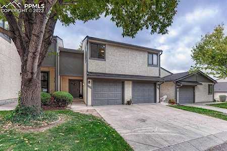 4552 Castlepoint Drive Colorado Springs, CO 80917