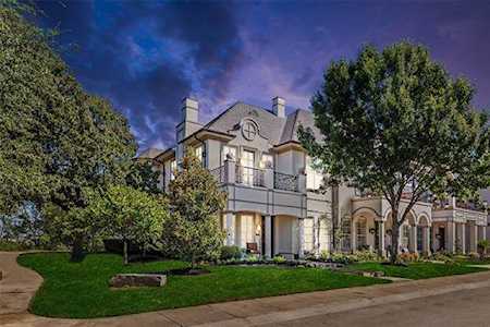 1637 Fountain Pass Drive Colleyville, TX 76034