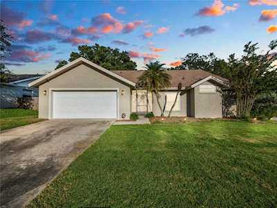 621 Rapid Falls Dr Brandon, FL 33511