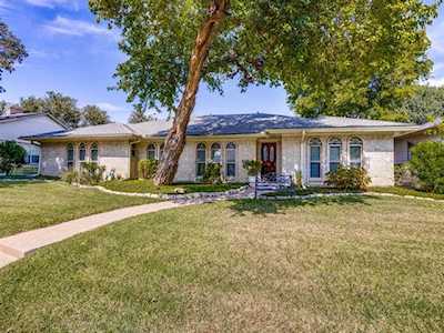 1617 Lake Hill Lane Plano, TX 75023