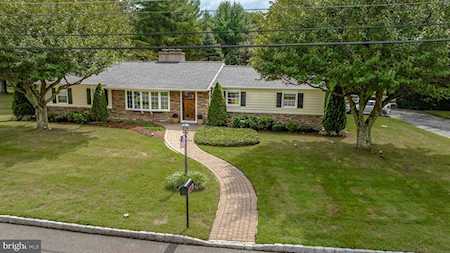 13 Chatham Ln Mullica Hill, NJ 08062