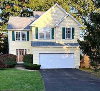 18 Lilac Circle #18 Marlborough, MA 01752