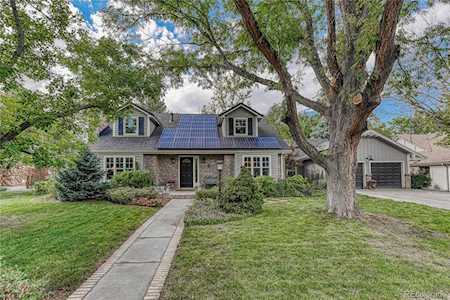 7 Village Ct Littleton, CO 80123