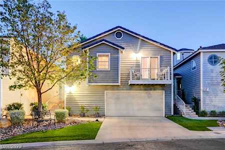 3080 Yankee Clipper Dr Las Vegas, NV 89117