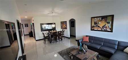16239 SW 90th Ter Miami, FL 33196
