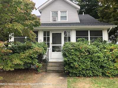 90 Fletcher Ave Manasquan, NJ 08736