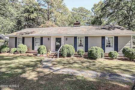 2816 Wellington Drive Rocky Mount, NC 27803