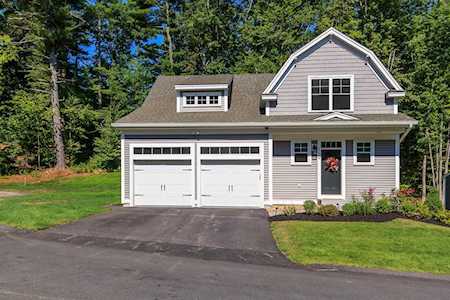 110 Wild Pasture Ln Atkinson, NH 03811