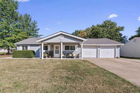 501 Eggering Dr O'fallon, MO 63366
