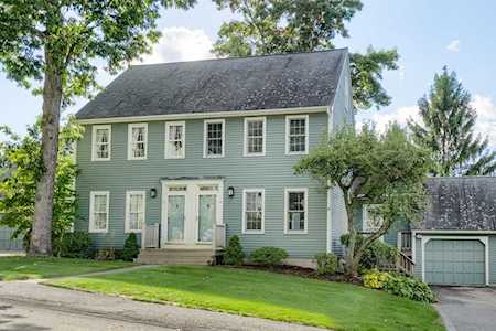 14 Brookdale Cir #14 Shrewsbury, MA 01545