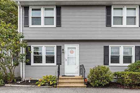270 Sunderland Rd #30 Worcester, MA 01604