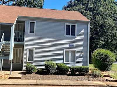 2021 Harvest Ln Charlotte, NC 28210